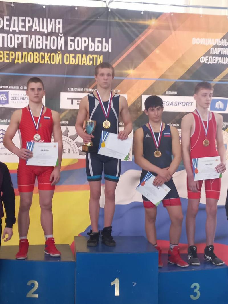 Серебро, две бронзы и путевка в финал