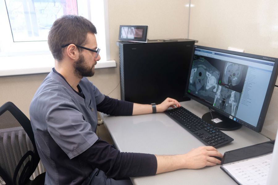 Свердловчанок, болеющих раком эндометрия, начали лечить малотравматичными методиками