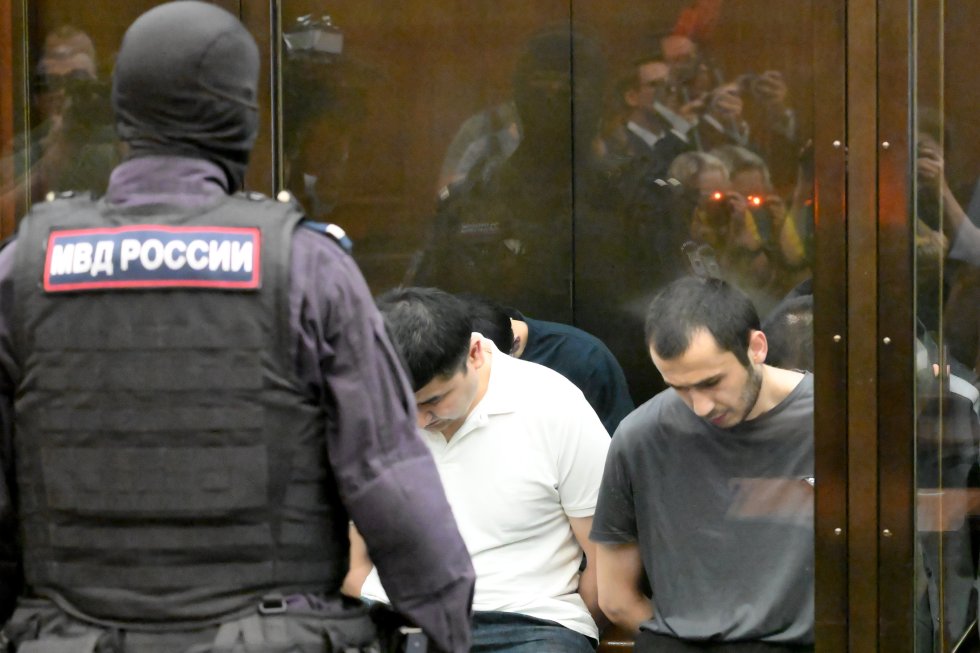 Убивали на камеру. В Москве начался процесс по делу о теракте в «Крокусе»: что известно