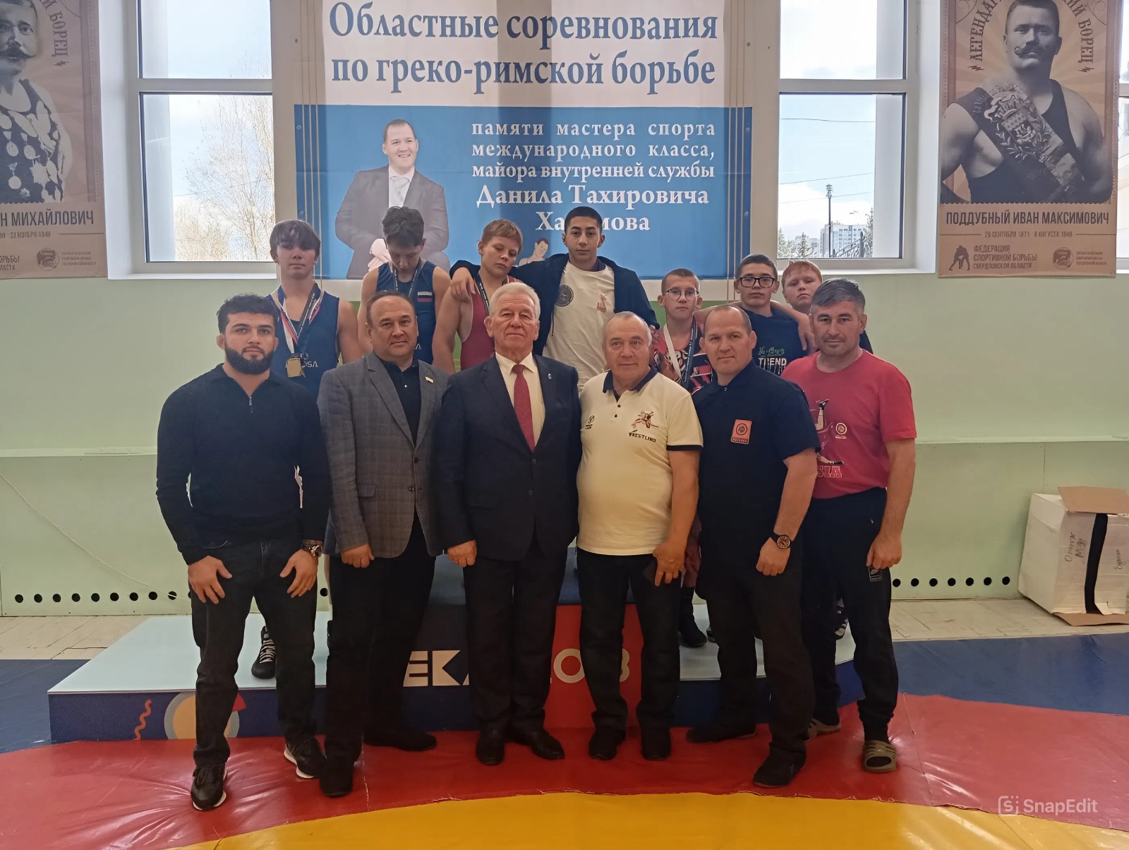 12 октября в Екатеринбурге прошли областные соревнования по греко-римской борьбе среди юношей до 16 лет